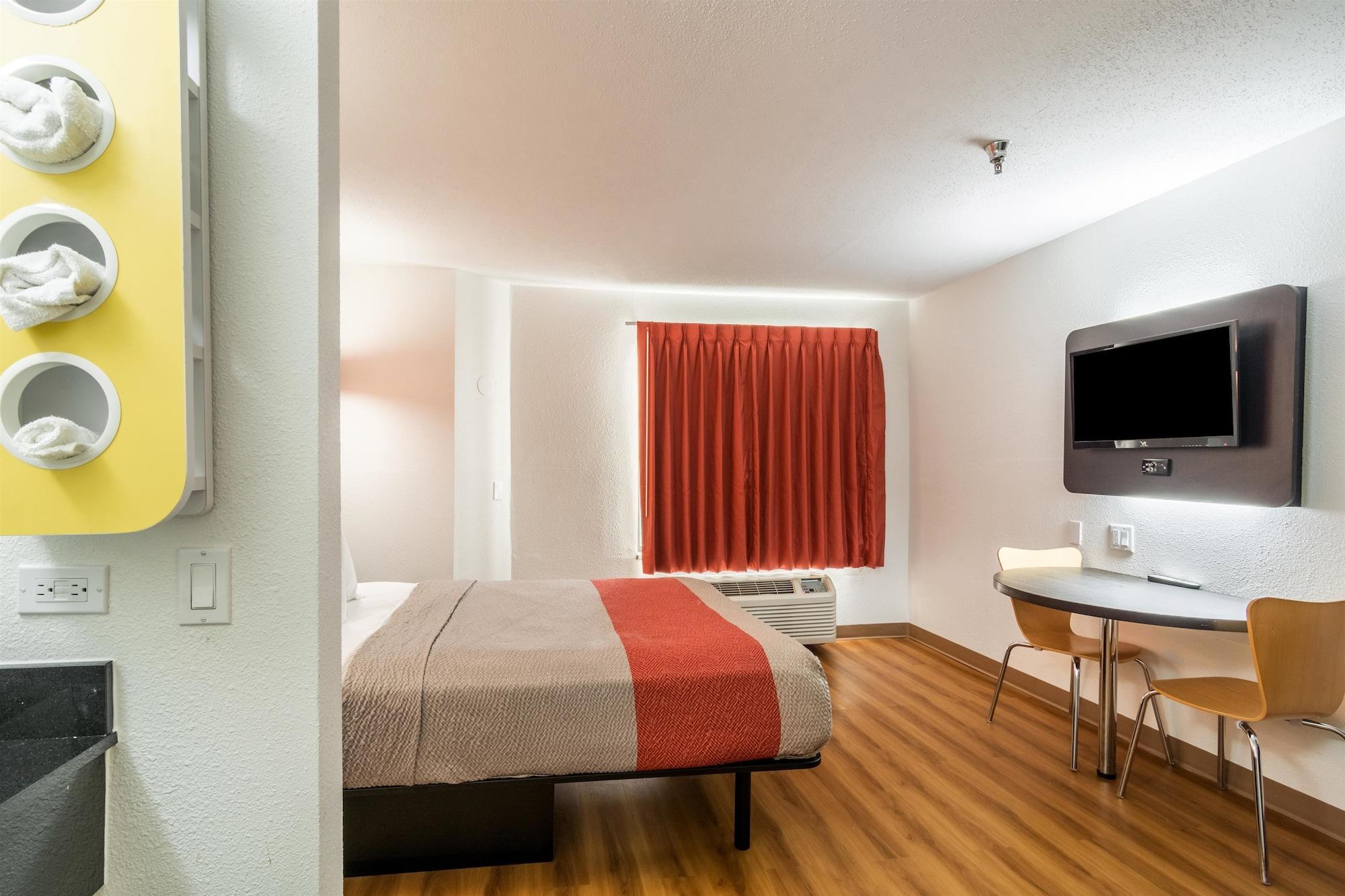 Motel 6-Harvey, Il Eksteriør bilde