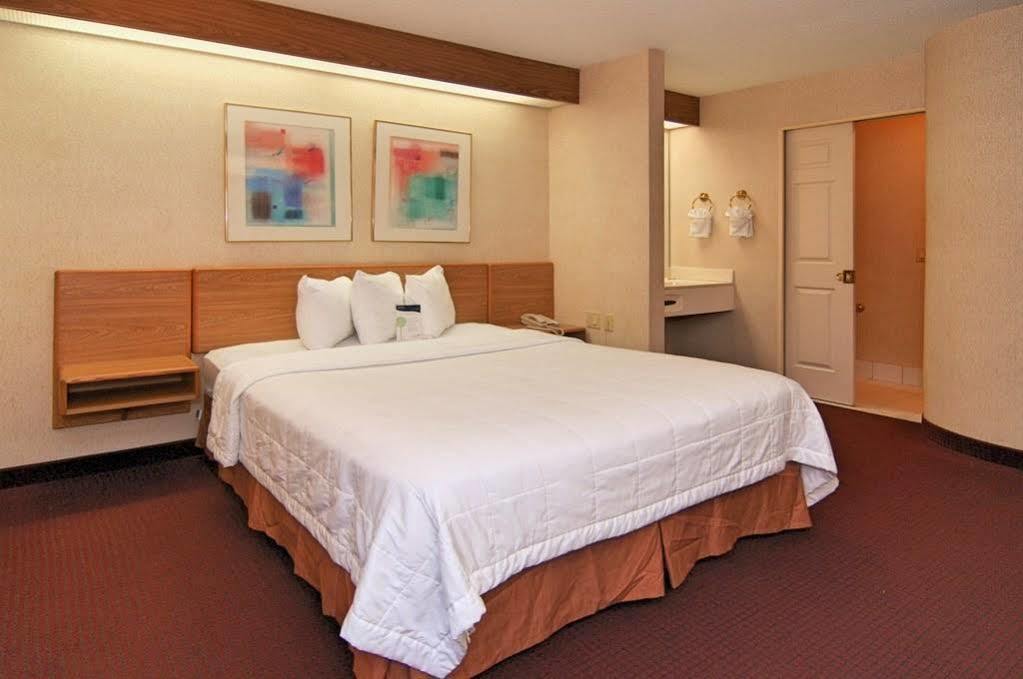 Motel 6-Harvey, Il Eksteriør bilde